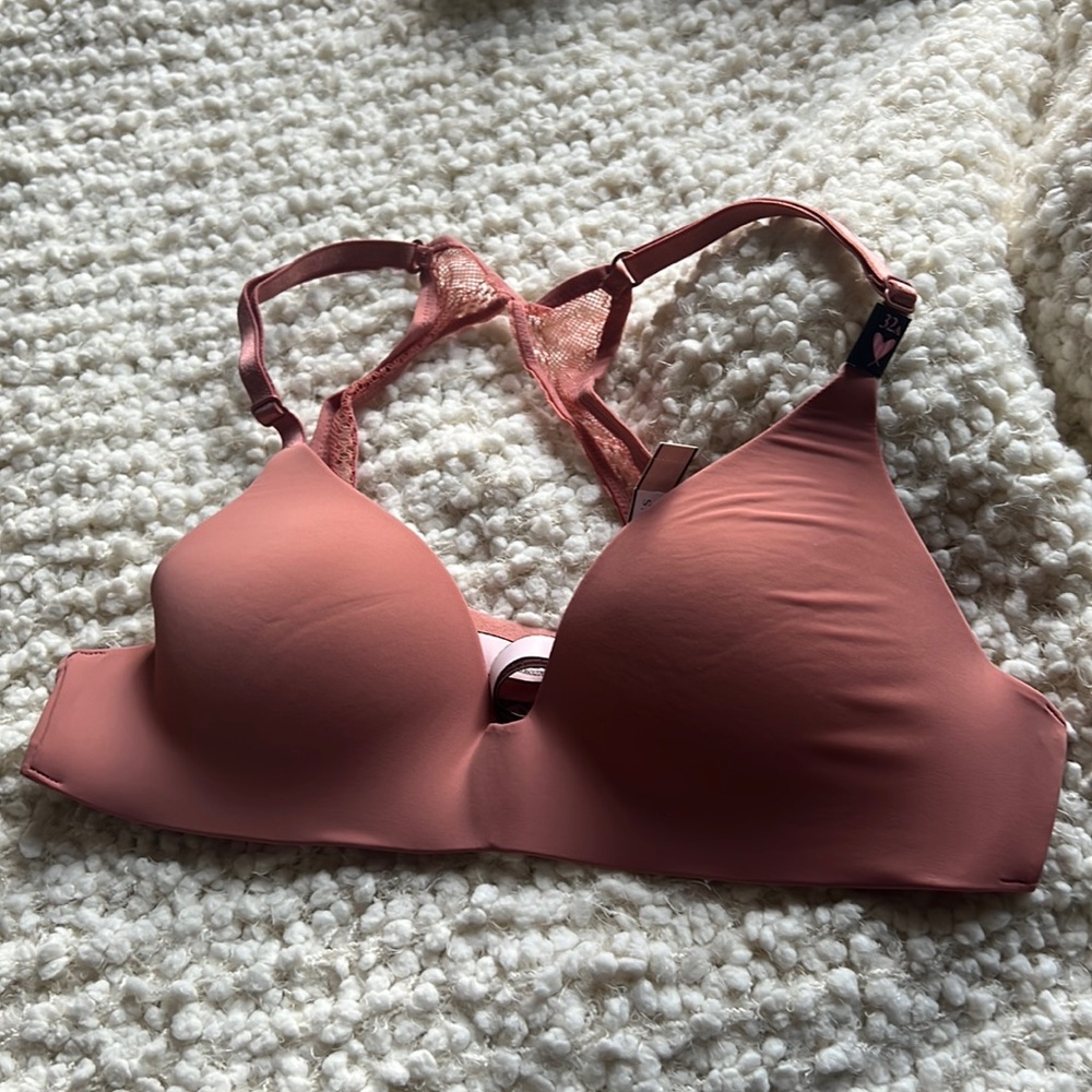 New victoria secret bra 32A